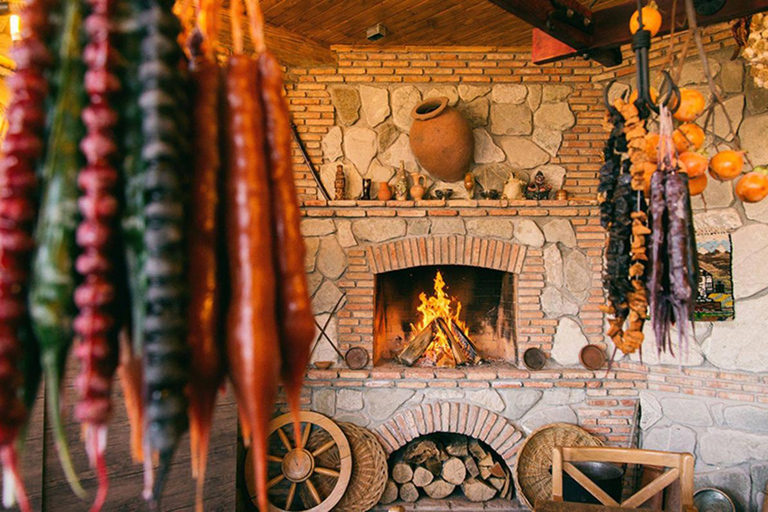 Tbilisi: Kakheti Day Trip with Wine Tasting & Boat Ride