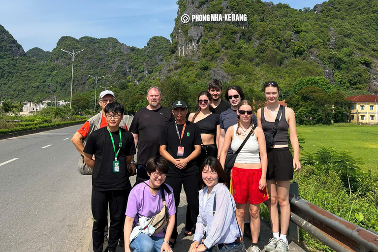 Phong Nha Cave & Paradise Cave: Guided Tour Boat & Explore Group Tour with Drop-Off in Hue