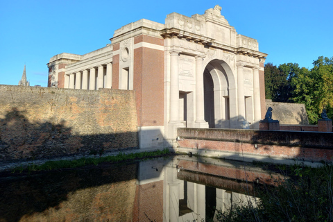 Från Ypres: PRIVAT TUR TILL WWI:s slagfält från IeperFRÅN Ypres: PRIVAT WWI Battlefields Tour från Ieper