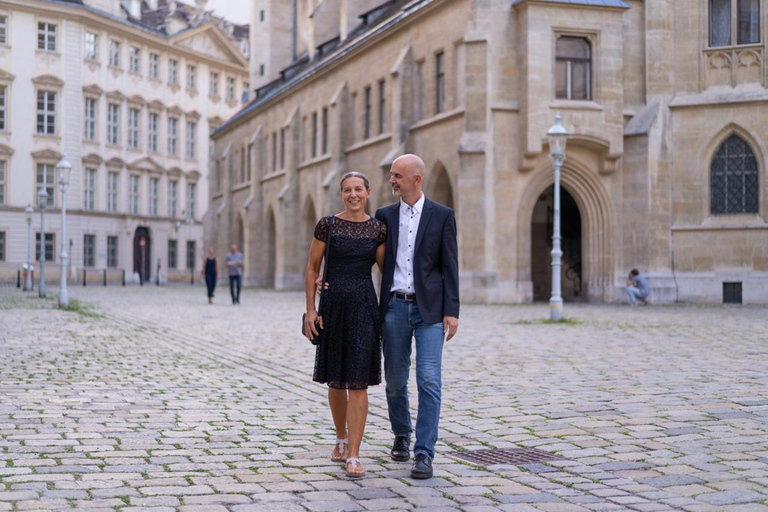 Vienna: Old Town Private Photoshoot + Video Option Ultimate: 50 photos + 30 second video reel | 90 mins