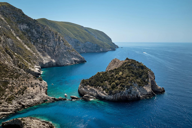 Zakynthos: Shipwreck Beach and Blue Caves Boat Tour Zakynthos: Shipwreck Beach and Blue Caves Boat Tour