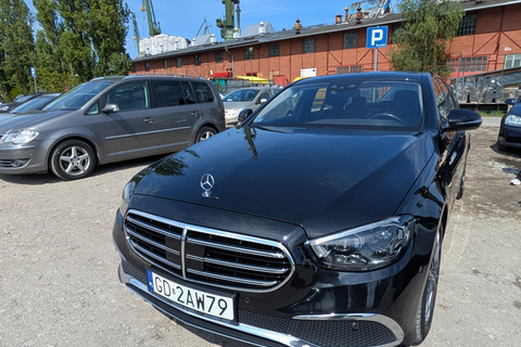 From Tricity: Wolfschanze luxury sedan Tour with Pickup