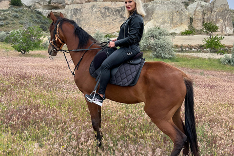 Experiencia a caballo al atardecer