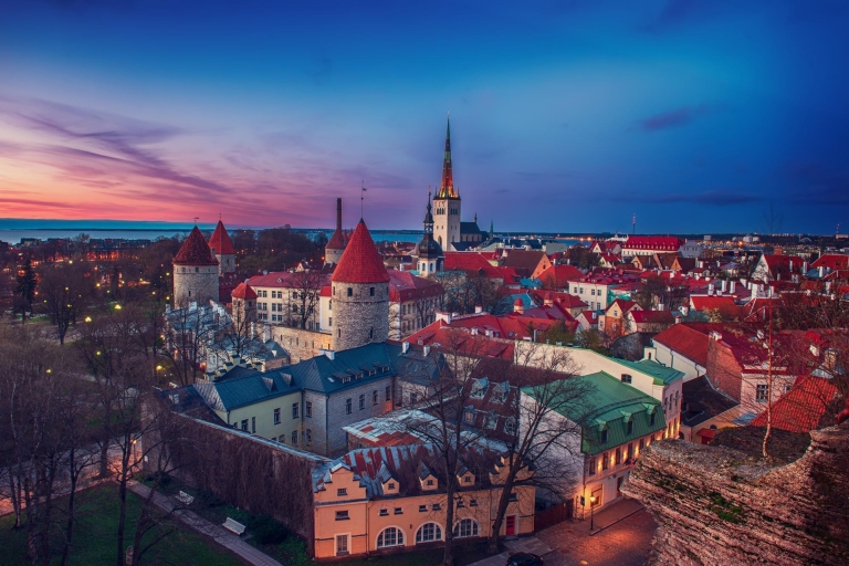 Tallinn: Express-Spaziergang mit einem Einheimischen in 60 Minuten