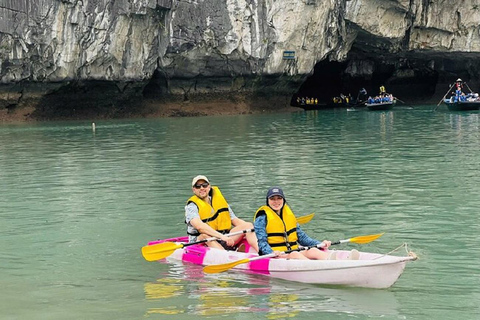 下龙湾豪华游轮一日旅行选项2：从河内老城区接客