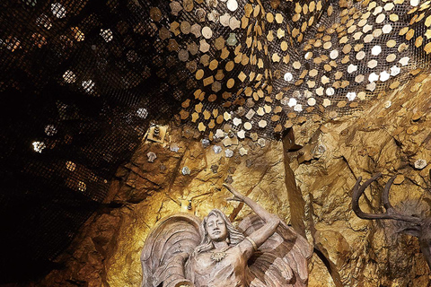 From Seoul: Gwangmyeong Cave Private Tour with Hotel Pickup