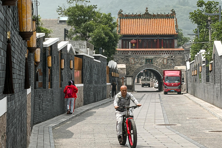 Unique Beijing: Factory Reborn as Olympic Site & Art Park Visit with Hotel Pick-up & Drop-off