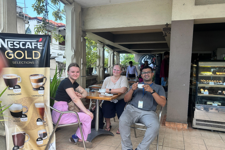 Negombo: City tour com recolha e entrega no aeroporto durante a escalaNegombo: City Tour com recolha e entrega no aeroporto