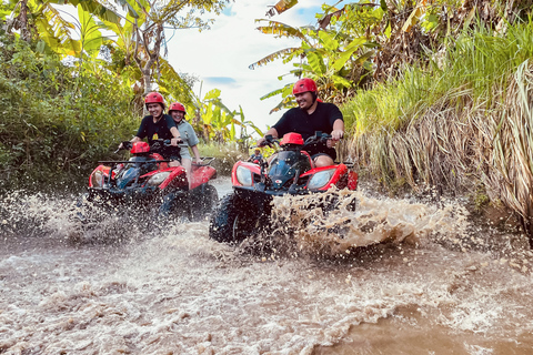 Ubud : Visite guidée d&#039;une aventure en VTT et en quadExcursion en VTT avec descente en eaux vives