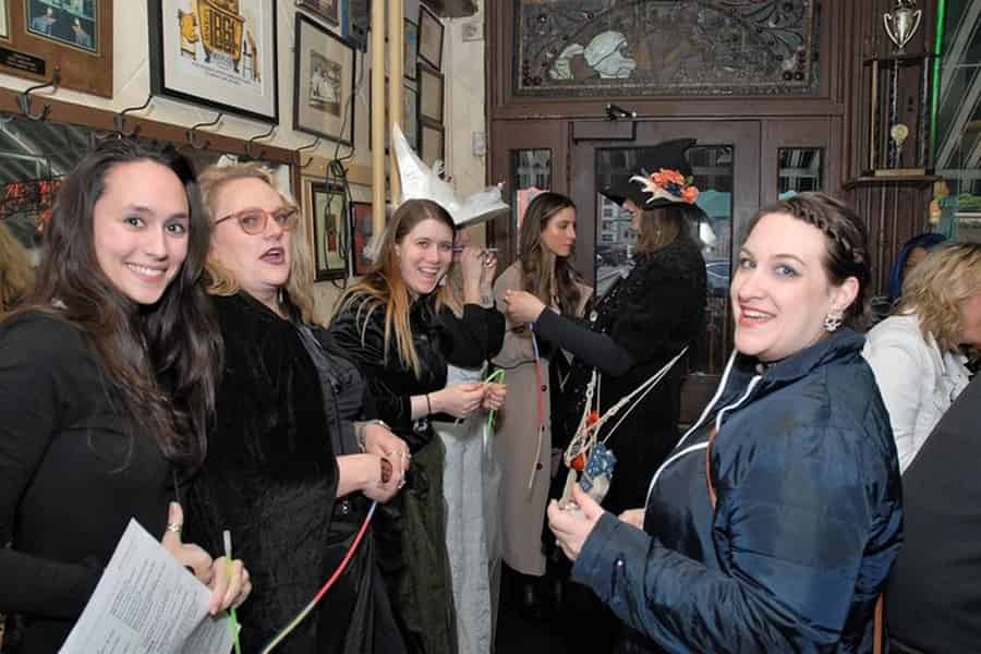 Cincinnati: Spuk-Rundgang mit Geistergeschichten und Drinks. Foto: GetYourGuide Cincinnati: Spuk-Rundgang mit Geistergeschichten und Drinks. Foto: GetYourGuide