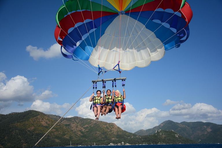 Marmaris Watersport Parasaling Experience with Hotel Pickup Parasailing Experience for Double Participants