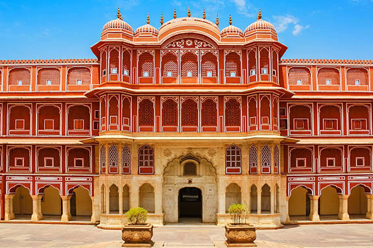 Jaipur: Private Full-Day Tour with Guide and TransportJaipur Tour with Guide and Transport