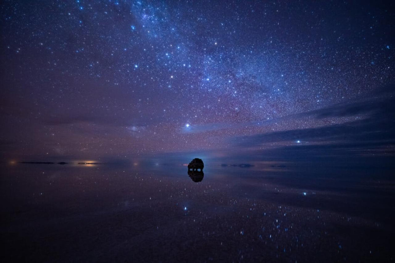 Uyuni Salt Flat: Starry night tour:1 day