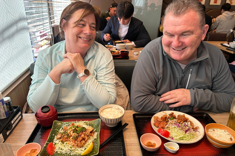Tokyo: Tsukiji, Asakusa, and Ueno Food Walking Tour