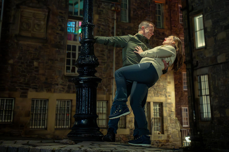 Edinburgh Photo Tour: Professional Photoshoot 2 Hour Complete Edinburgh Photoshoot (with video + B&W set)