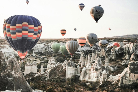 Kapadocja: lot balonem z odbiorem z hoteluKapadocja: Lot balonem nad Göreme