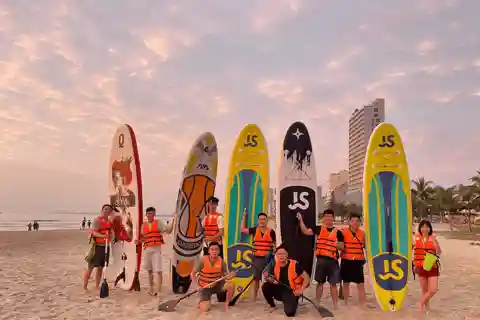 Stand-up Paddleboarding - "Explora la belleza del mar"
