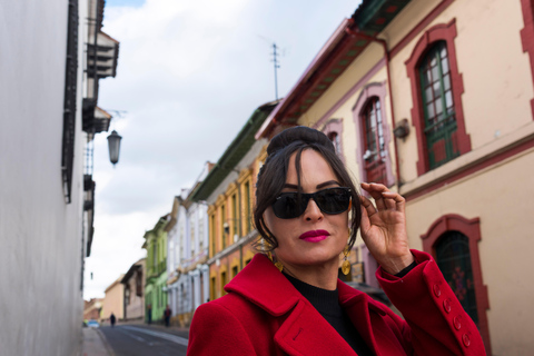 Candelaria Bogotá: Photo Shoot and Private Hike for Couples