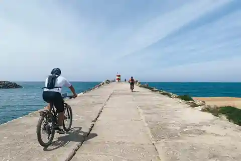 Nazaré-São Martinho E-bike tour