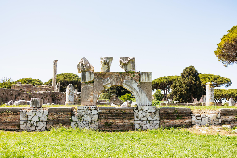 Rom: Geführter Halbtagesausflug mit dem Zug nach Ostia Antica (Antike)