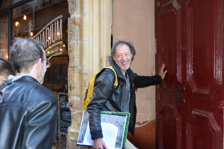 Lyon: Guided walk through the heart of the secret traboules