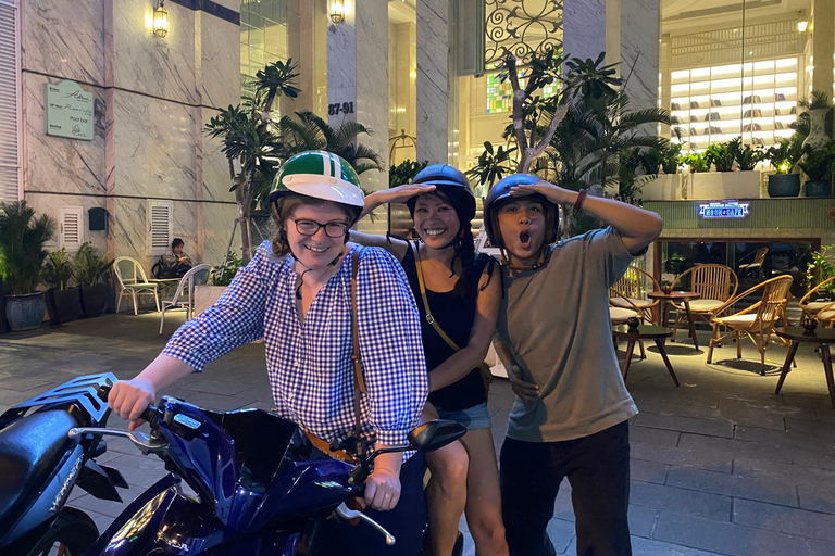 Ho Chi Minh City: Eleven-Tastings Food Tour by Scooters