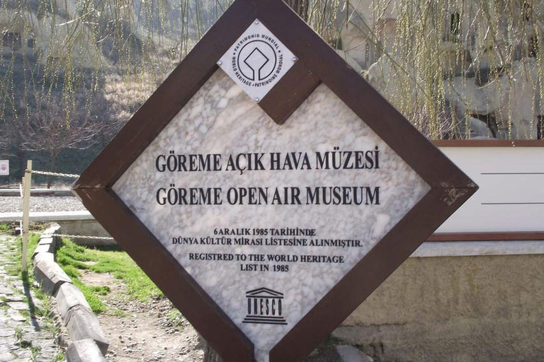 Cappadoce : Visite guidée du musée en plein air de Göreme avec transfertGuide de la langue espagnole