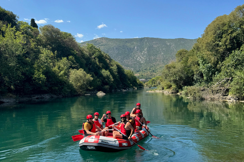 موستار: مغامرة التجديف في نهر نيريتفا