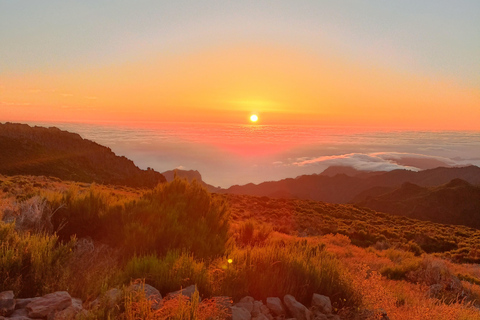 Od 0 do 1818 metrów do Pico do Arieiro Sunrise