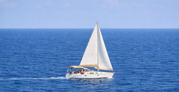 Tenerife: Private Sailing Tour with Cetacean Watching and Aperitif