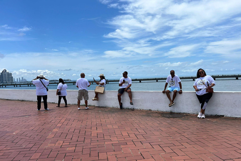 Toeristisch circuit van oud en nieuw Panama stad met lunch en drankjes