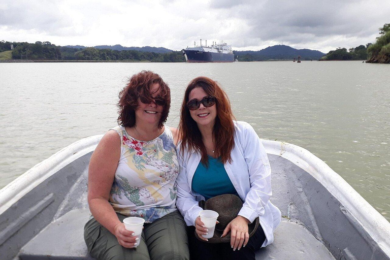 Panama City: Gatun Lake and Rainforest Boat Tour Private Tour: Gatun Lake and Rainforest Boat Tour