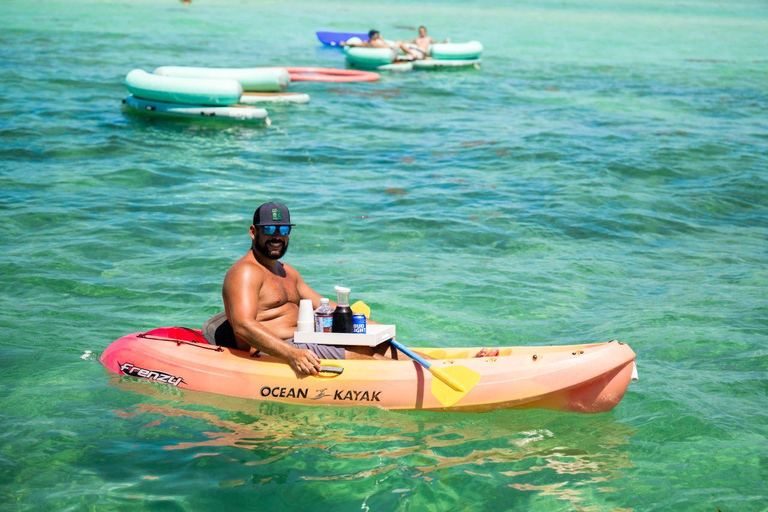 Key West: Bootserlebnis mit Wassersport, Mahlzeiten und Getränken