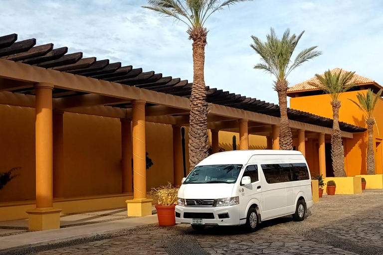 Los Cabos Airport: Group Transportation to Todos Santos