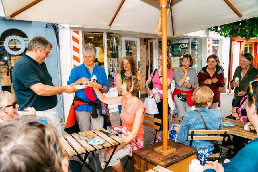 Westport: Fantastic Food Tour of Westport