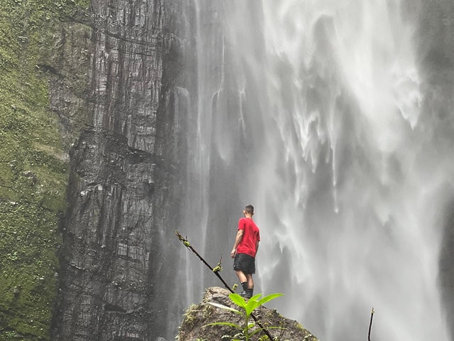 Surabaya or Malang: Waterfalls and Mount Bromo 2-Day Tour
