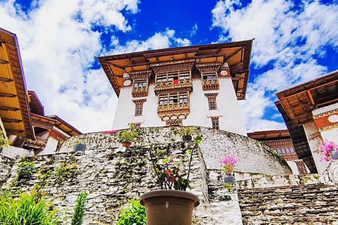 Enchanting Bhutan tour with Guide 1 week Tour from Thimphu