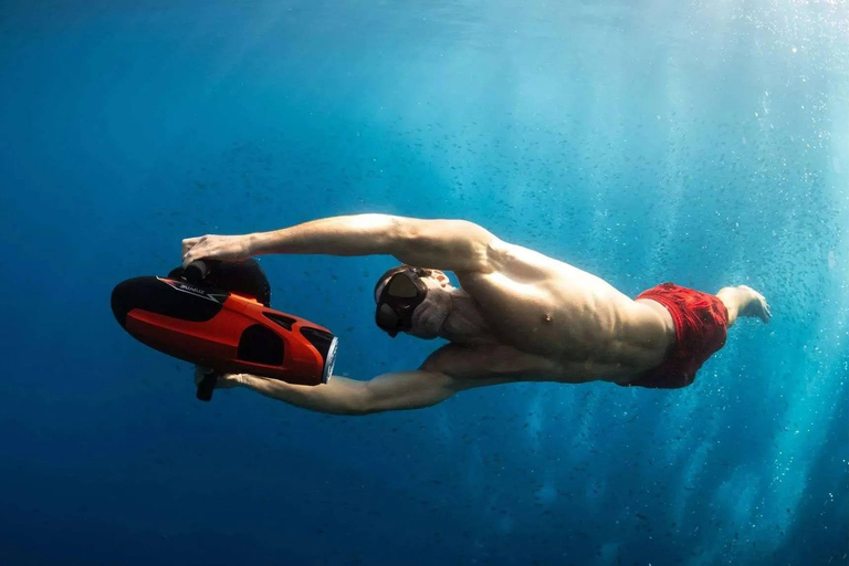 برشلونة: استئجار يخت خاص مع المشروبات والطعاماستئجار يخت خاص في برشلونة لمدة 3 ساعات