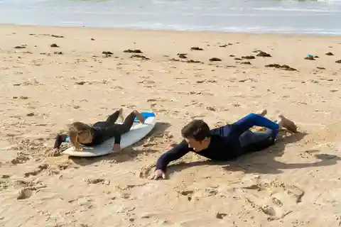 Whangamatā: Aula particular de surf para casais