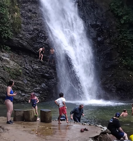 Fiji Jungle Hike & Waterfall Discovery with Kava Ceremony