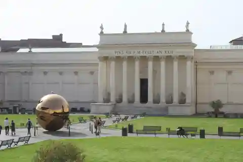 Rome: Sistine Chapel and Vatican Museums Tickets