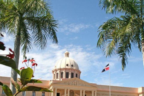 Santo Domingo: Small Group Tour with Cable Car from Bayahibe