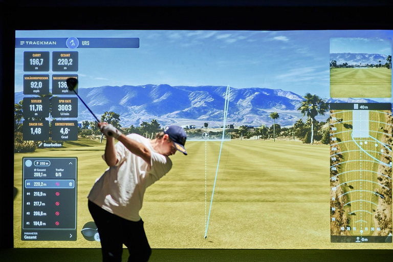 Düsseldorf: Indoor Golf Experience with Trackman Simulator 1-hour indoor golf experience with Trackman simulator