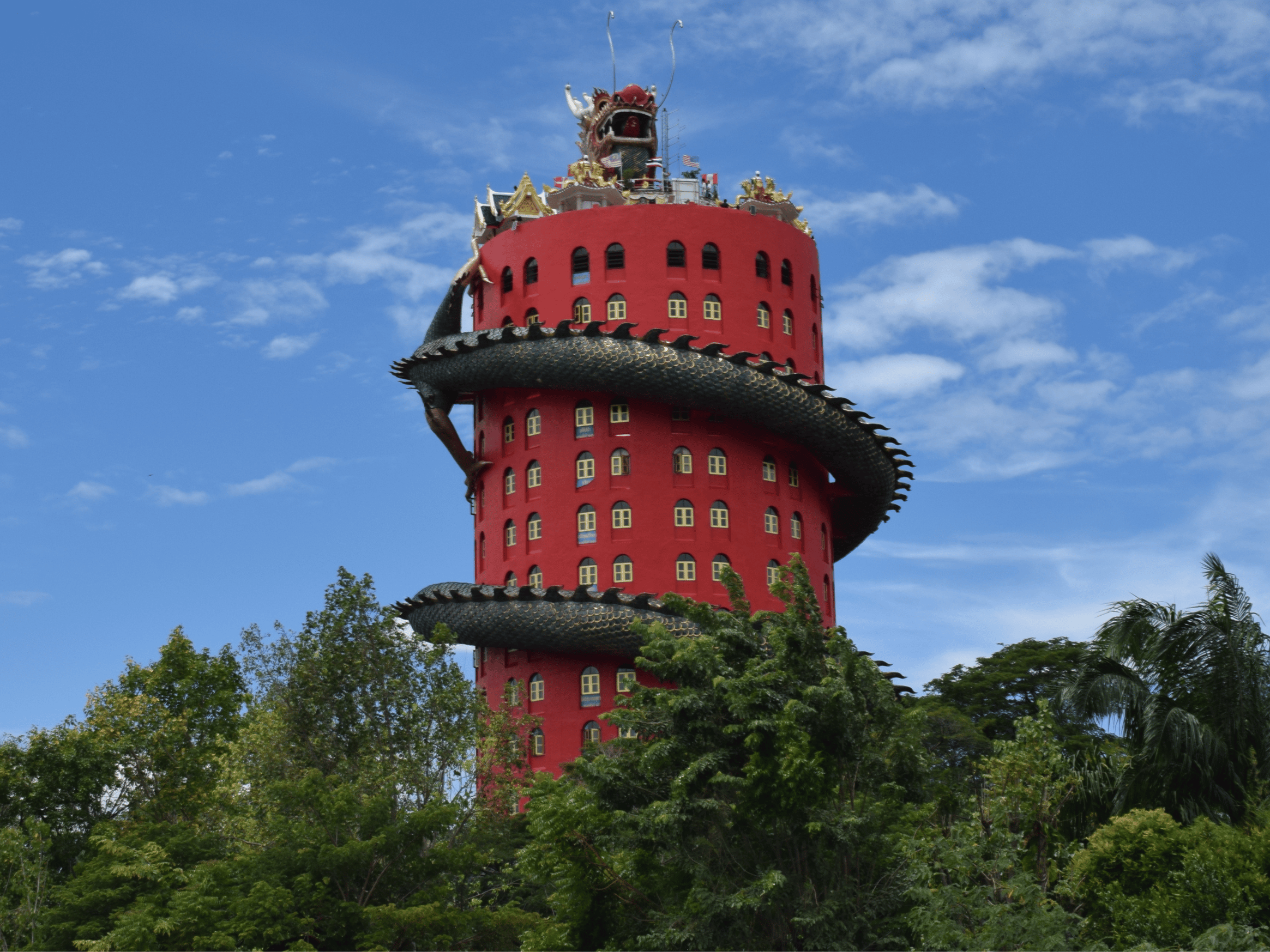 Spirituelle Reise durch Bangkok: Drachentempel und Kultur