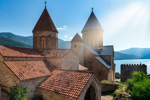 From Tbilisi: Kazbegi Mountain Tour with Professional Guide