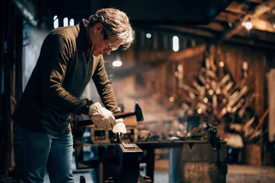 Asheville: Schmiede-Workshop mit Schmiedemeister. Foto: GetYourGuide