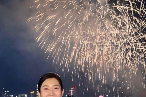 Da Nang: DIFF Fireworks Experience on a Han River Cruise [3rd Floor Seat] Set Menu Dinner Cruise | by TAURONGSONGHAN