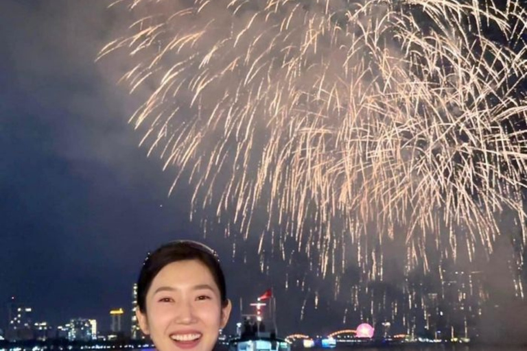 Da Nang: DIFF Fireworks Experience on a Han River Cruise [3rd Floor Seat] Set Menu Dinner Cruise | by TAURONGSONGHAN