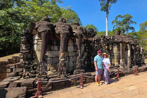 2-Day Phnom Penh to Siem Reap Tour with Angkor Wat Sunrise