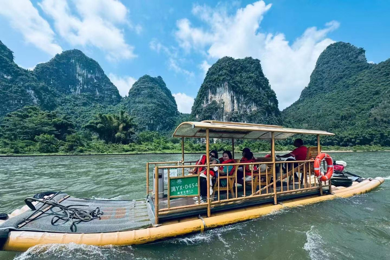 Guilin: Day tour of Longji Rice Terraces and YangshuoLongji rice terraces and Yangshuo Xingping small boat